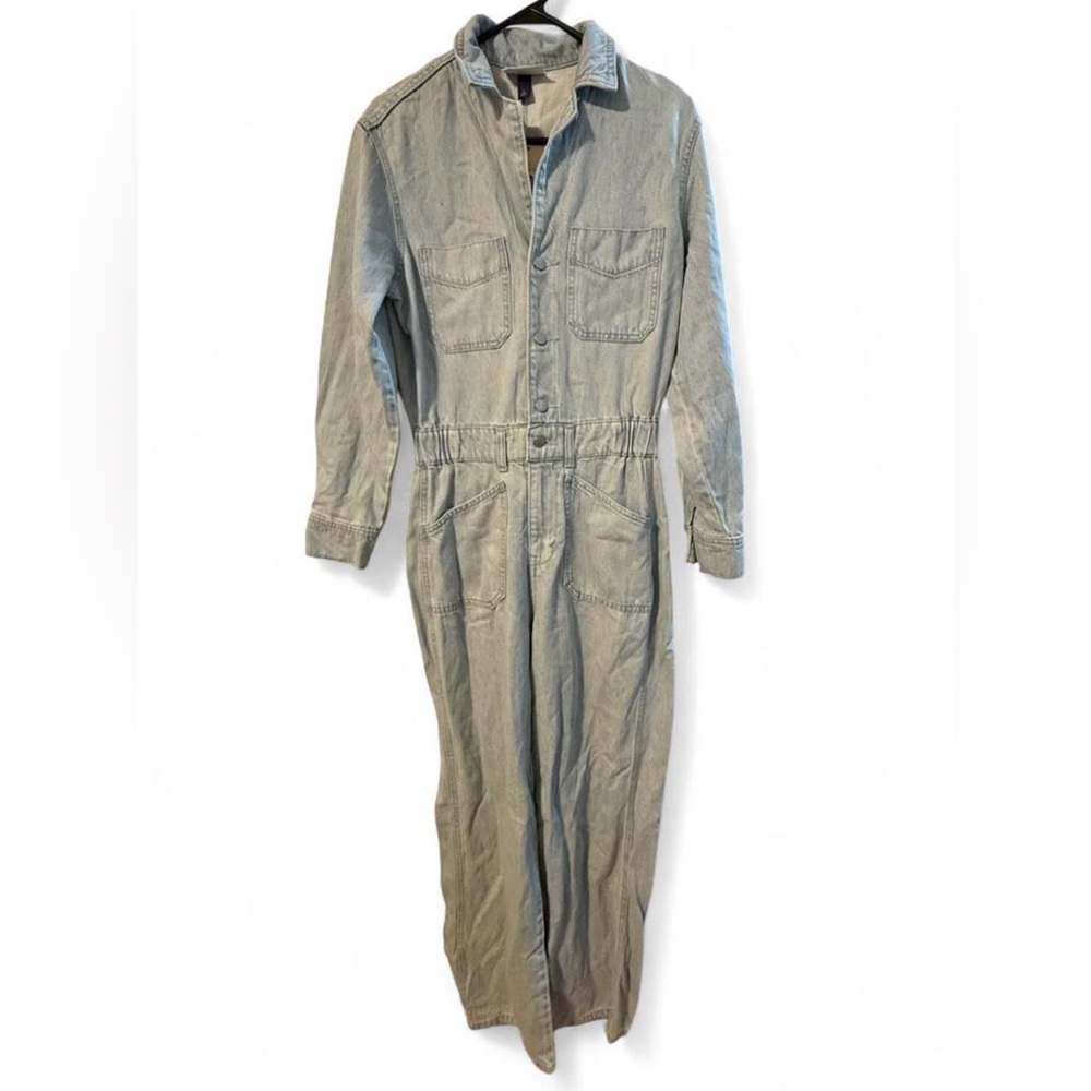 Universal Thread Denim Baggy Jumpsuit - Light Wash 2 - NWT - Picture 2 of 9